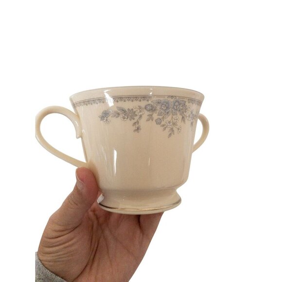 Lenox Reverie Floral Creamer & Sugar Bowl Set Ivory Blue Flowers - Picture 4 of 9